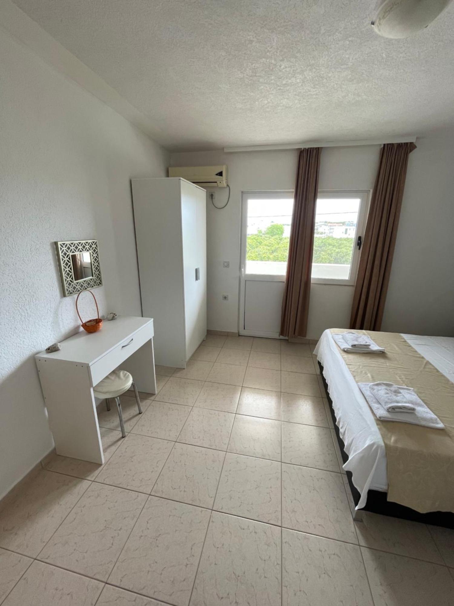 Lux Sereno Village Ulcinj Quarto foto